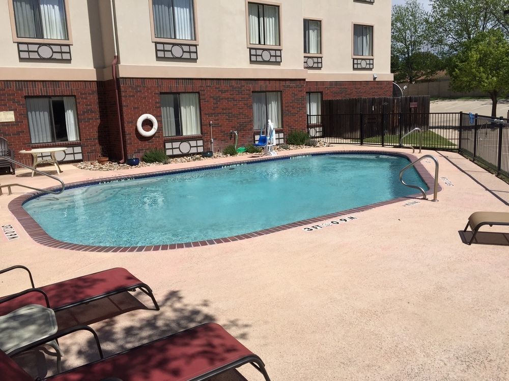 Quality Inn & Suites Lampasas Exterior foto